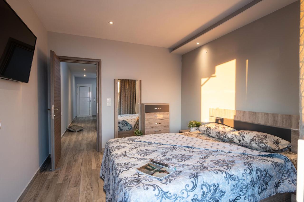 Sunset Studios - Suites With Seaview & Back Side Apartements Toroni Dış mekan fotoğraf
