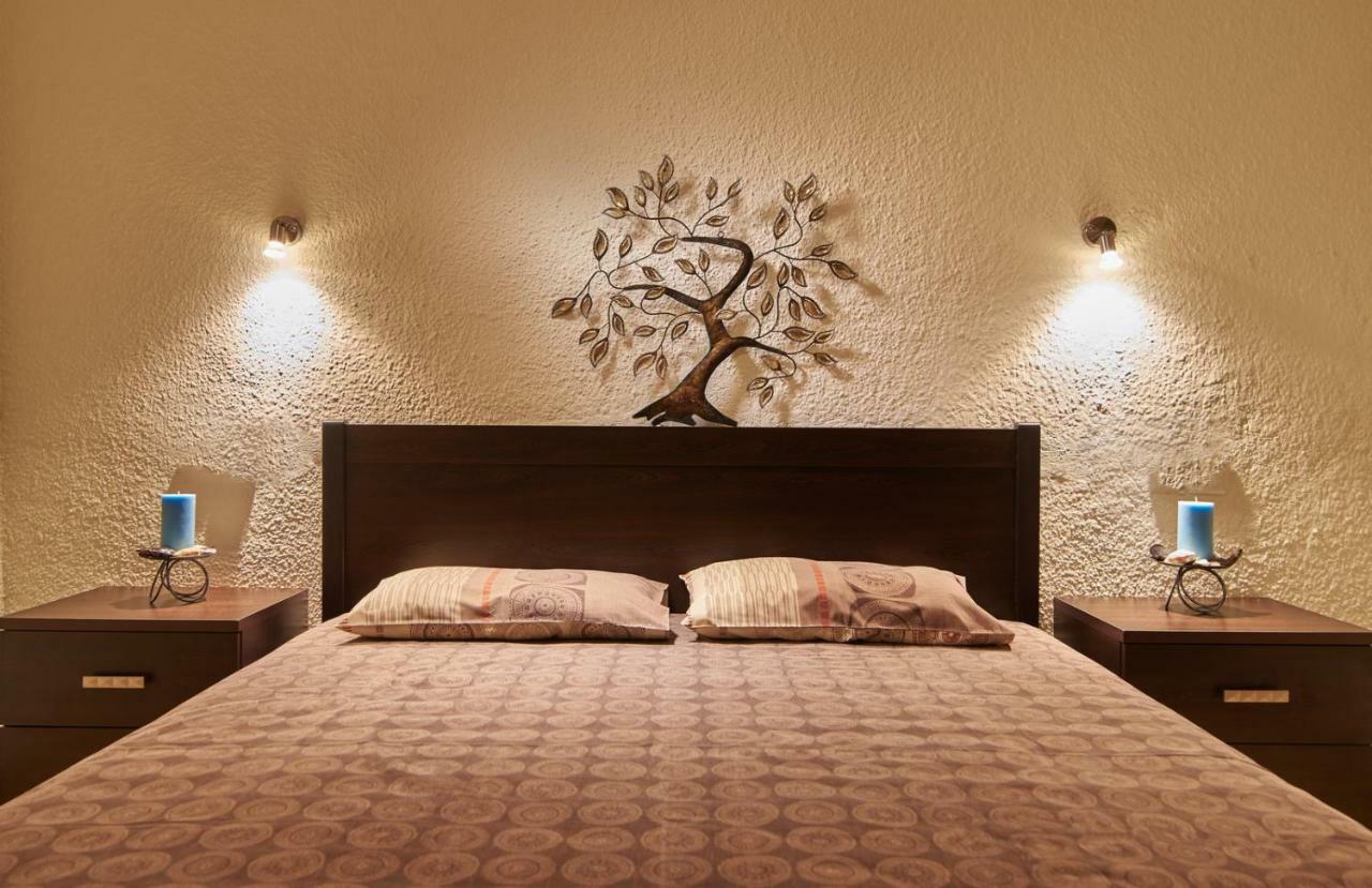 Sunset Studios - Suites With Seaview & Back Side Apartements Toroni Dış mekan fotoğraf